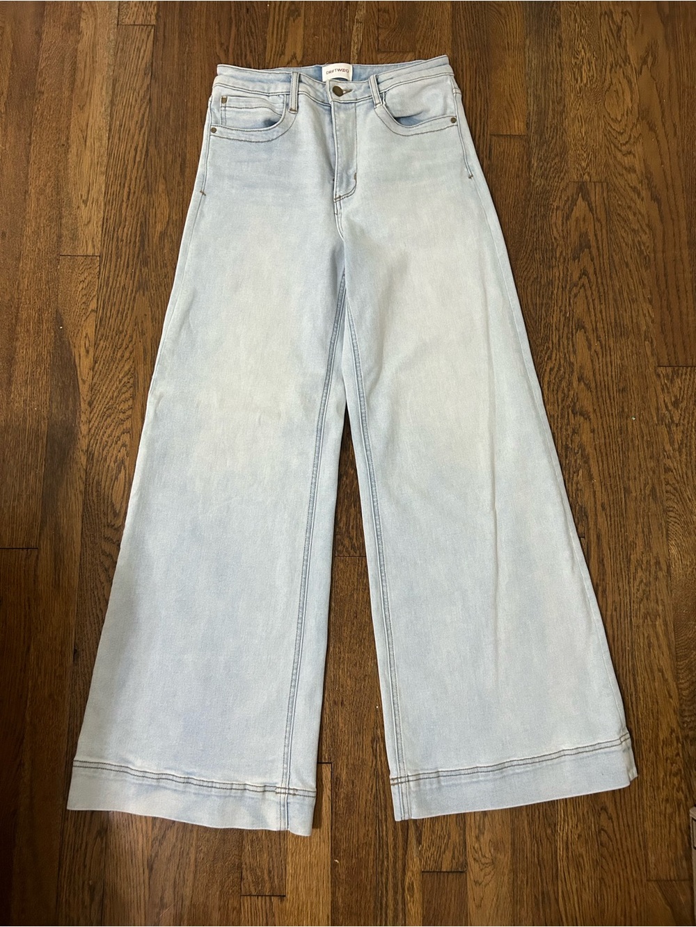Driftwood Martha Wide Leg Light Wash Women’s Jeans size 27 x 32